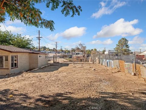 Tiny photo for 15445 Hesperia Road, Victorville, CA 92395 (MLS # OC25251452)