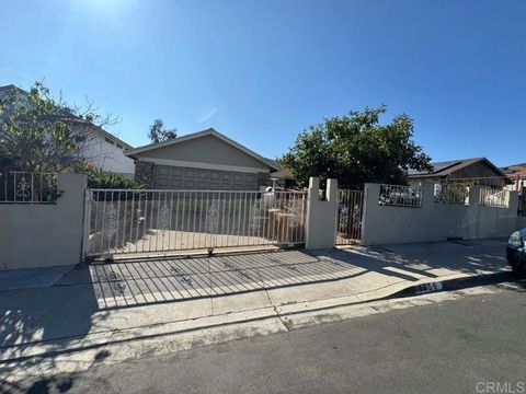 1756 Howard Ave San Ysidro CA 92173