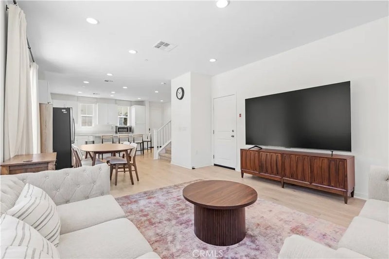 16480 Botanical Lane