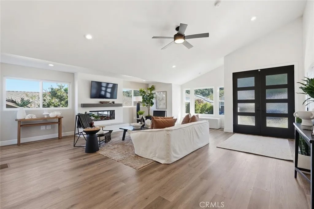 1040 Capistrano Court