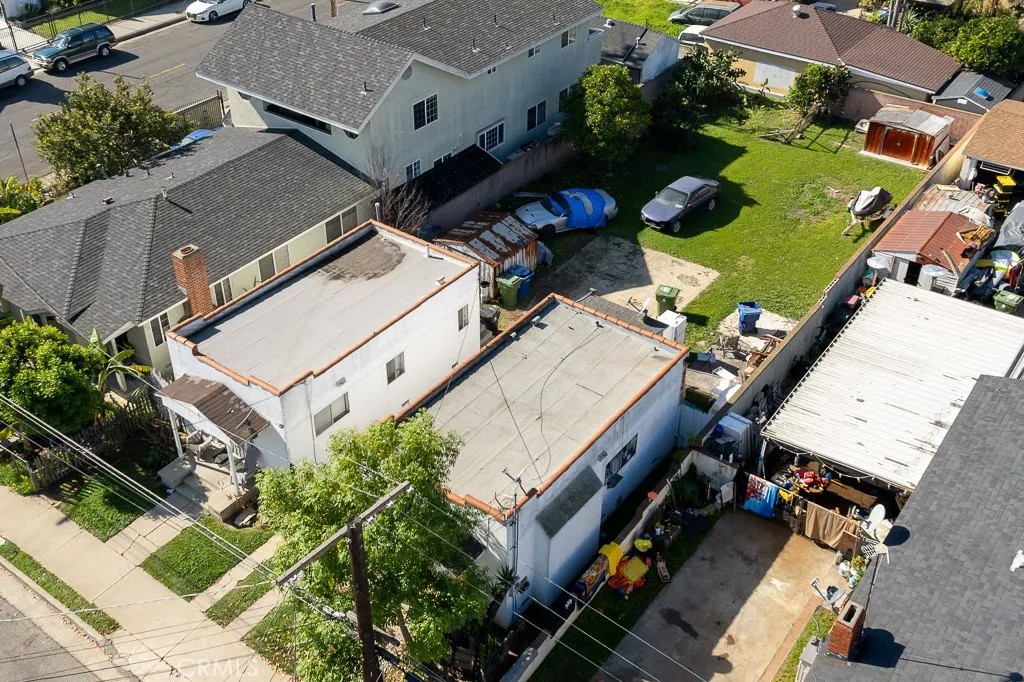 1607 N Neptune