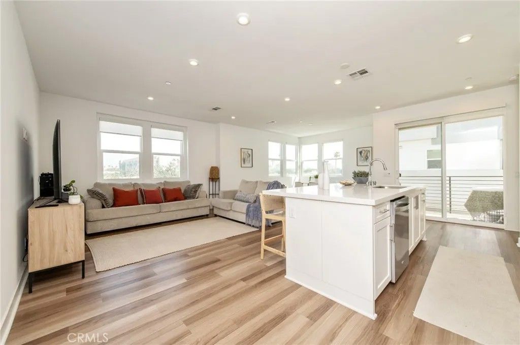 Photo of 1515 W Bushell St, Anaheim, CA 92805 (MLS # OC26058761)