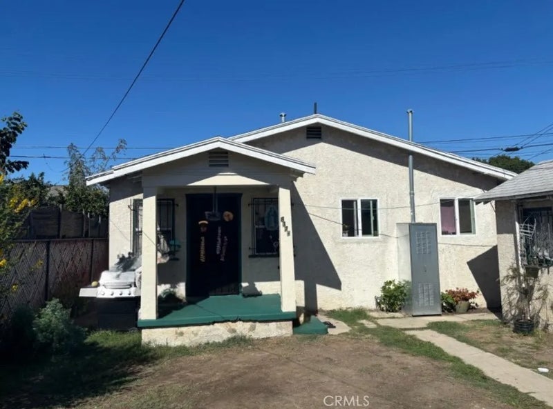 837 W Gage Avenue