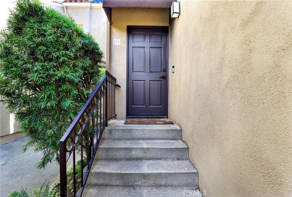 Photo of 211 Chandon, Laguna Niguel, CA 92677 (MLS # OC25281871)