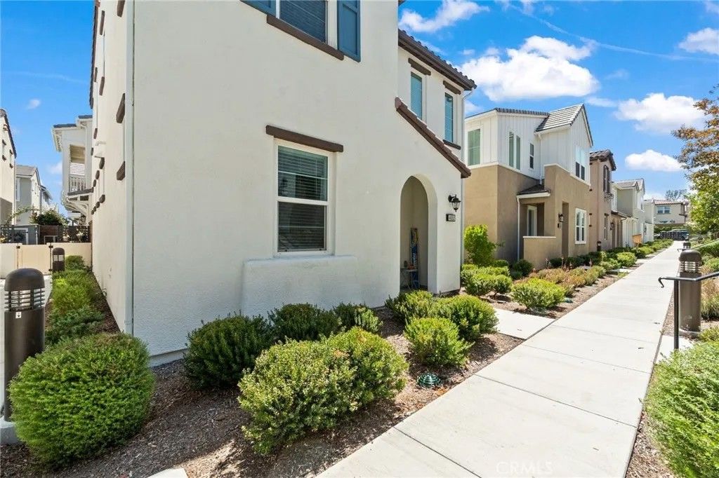 Photo of 4052 Summer Way, Corona, CA 92883 (MLS # PW26122478)