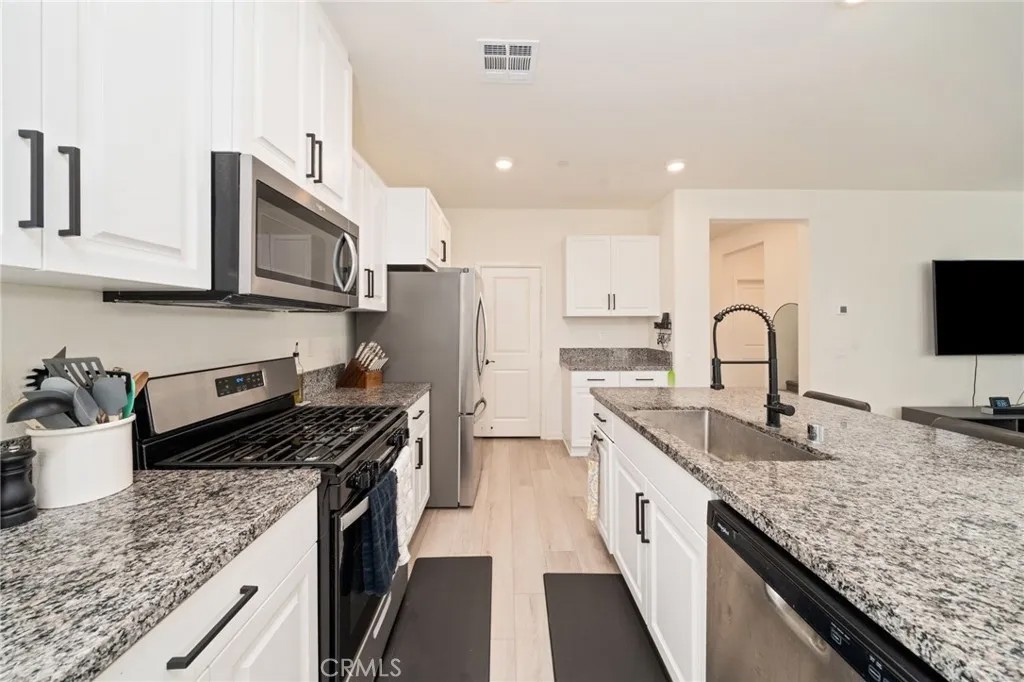 4052 Summer Way