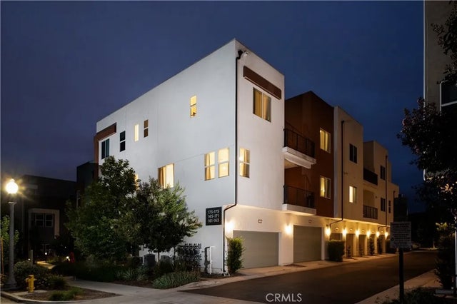 175 Sash, Irvine