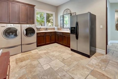 Tiny photo for 3148 E East Abbey Lane, Orange, CA 92867 (MLS # PW25246528)