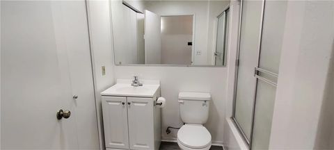 Tiny photo for 18126 Sundowner Way #1142, Canyon Country, CA 91387 (MLS # SB25238801)
