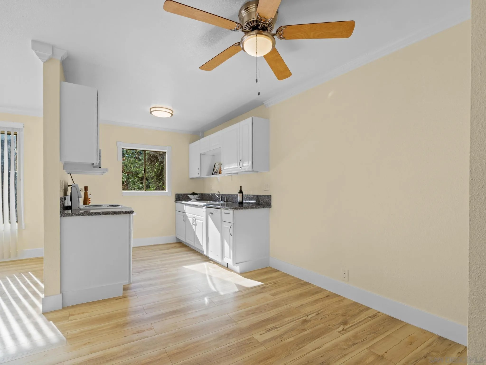 12923 Mapleview Street 8