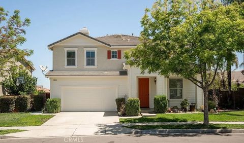 Photo of 25574 Hyacinth Street, Corona, CA 92883 (MLS # OC26104566)