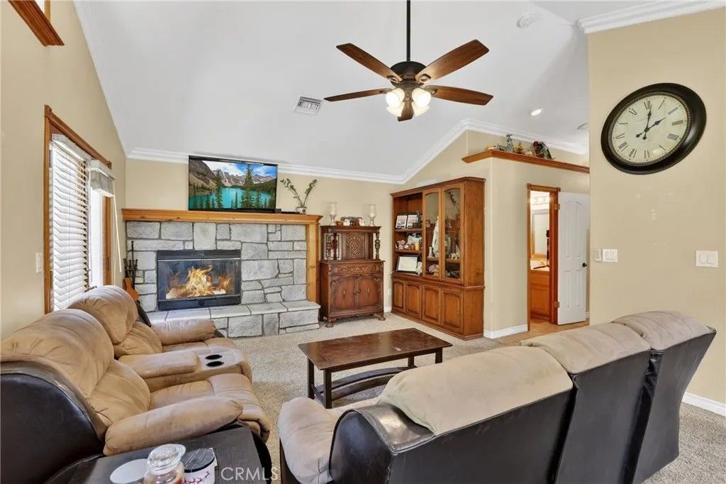 Photo of 315 Fairway Drive, Lake Arrowhead, CA 92352 (MLS # IG26078755)