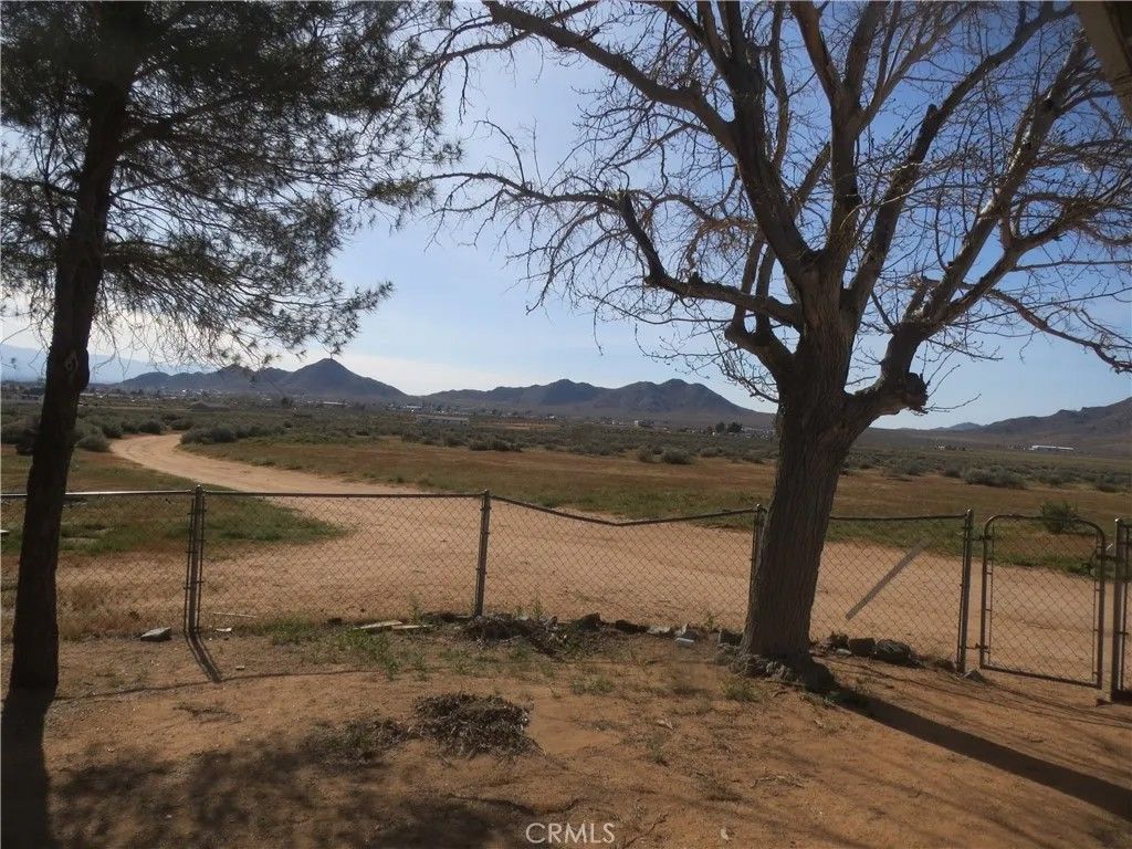 Photo of 16928 Central Road #4, Apple Valley, CA 92307 (MLS # CV26056729)
