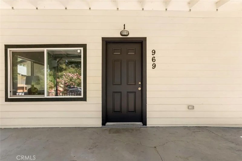969 Humboldt Avenue