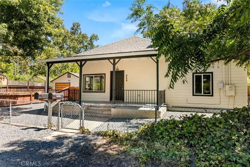 969 Humboldt Avenue