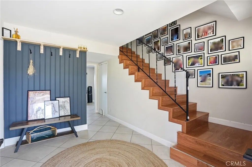 275 Meadowbrook Drive