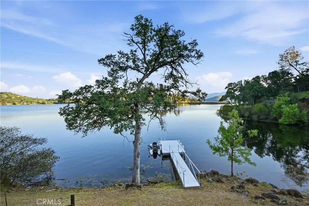 Photo of 18387 N Shore Dr, Hidden Valley Lake, CA 95467 (MLS # LC26077022)