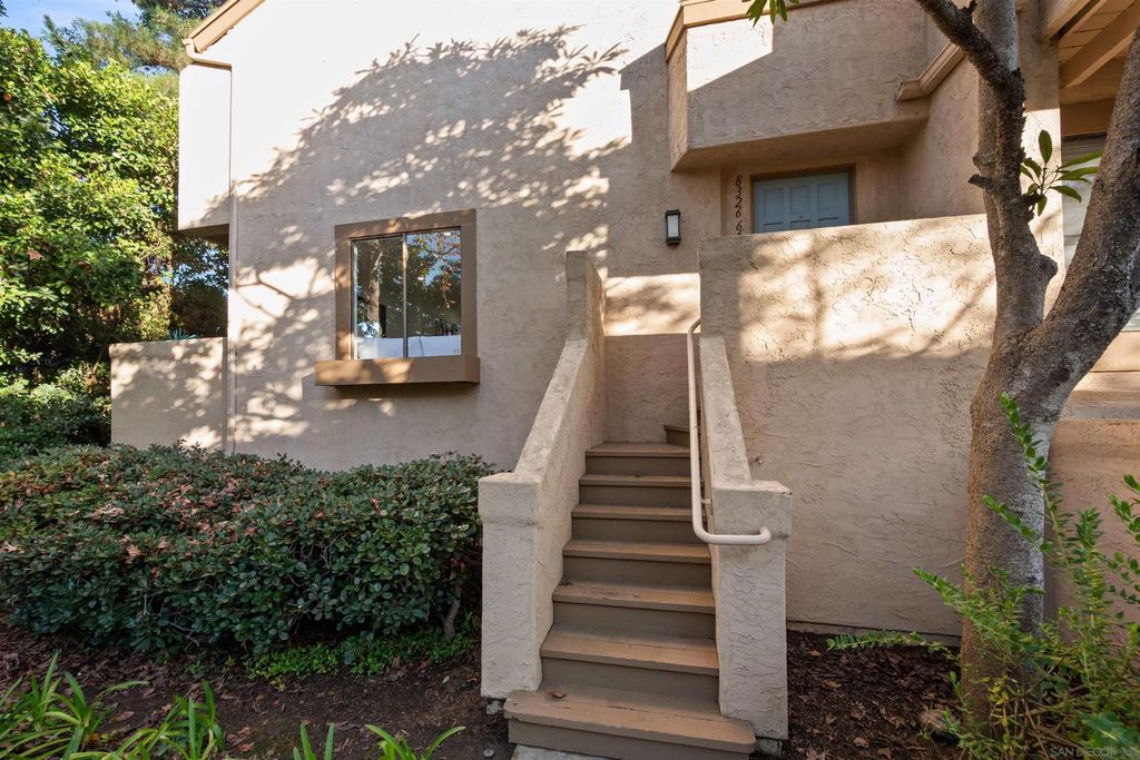 Photo of 8326 Via Sonoma #66, La Jolla, CA 92037 (MLS # 260001353)