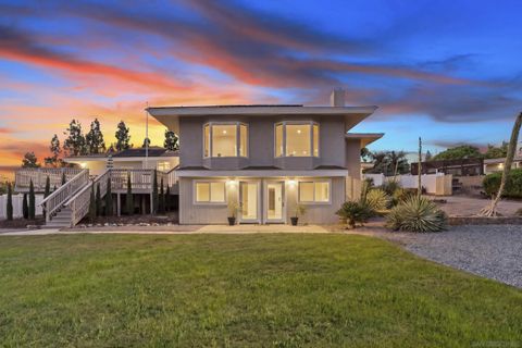 Photo of 2420 Dehesa Rd, El Cajon, CA 92019 (MLS # 260010072)