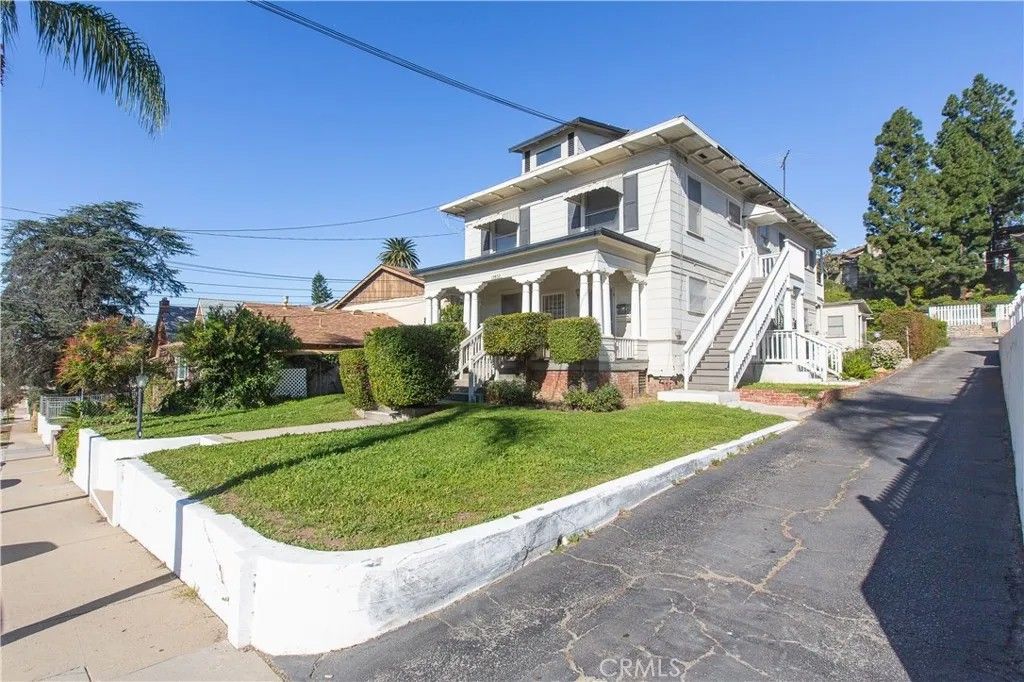 Photo of 13453 Bailey St, Whittier, CA 90601 (MLS # PW26075274)