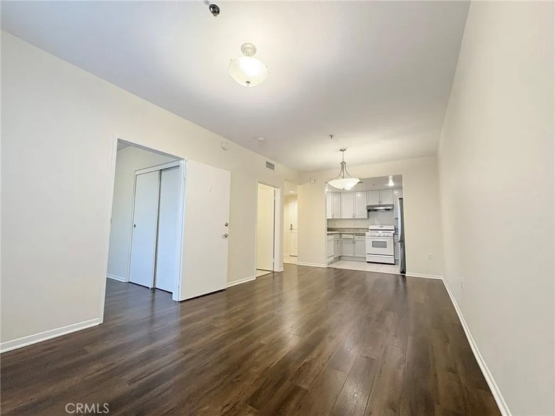 580 W Main Street #322