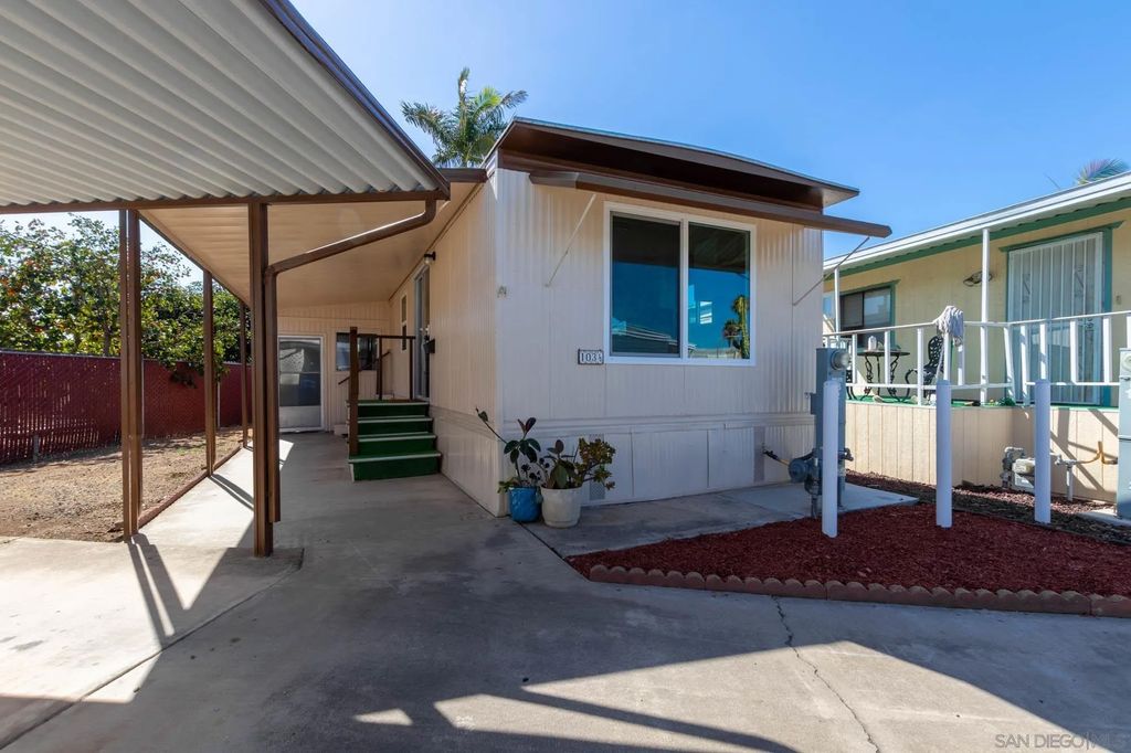 Photo of 677 G St #103.5, Chula Vista, CA 91910 (MLS # 250041499)