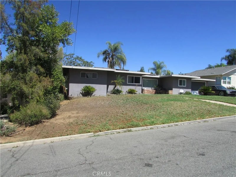 1407 Pacific Street