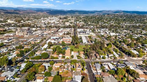 Tiny photo for 934 W 4th Ave, Escondido, CA 92025 (MLS # 250042413)