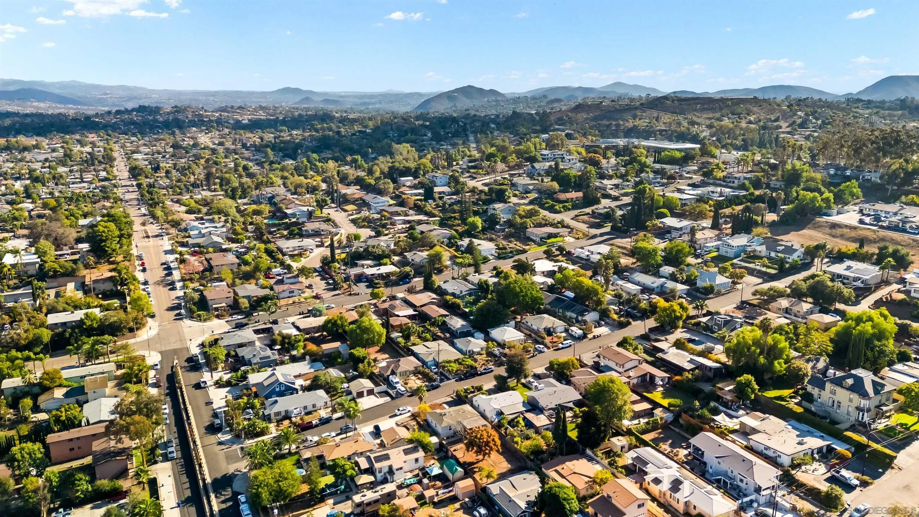 Escondido, California 92025, United States, 2 Bedrooms Bedrooms, ,2 BathroomsBathrooms,Residential,Active,232424