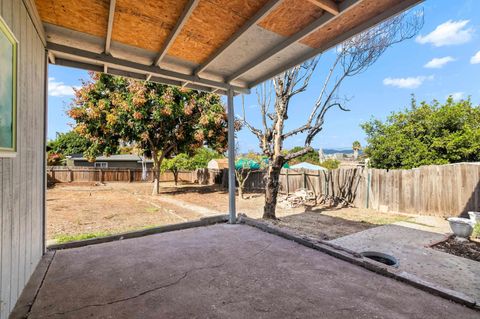 Tiny photo for 934 W 4th Ave, Escondido, CA 92025 (MLS # 250042413)