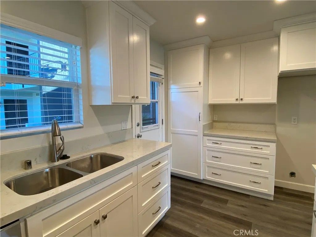 Photo of 665 W 34th St #3, San Pedro, CA 90731 (MLS # SB26010701)