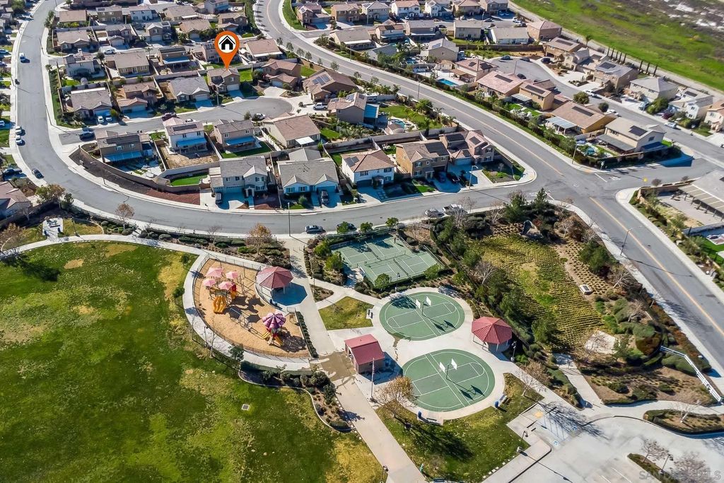 Photo of 29437 Big Country Ct, Winchester, CA 92596 (MLS # 260002745)