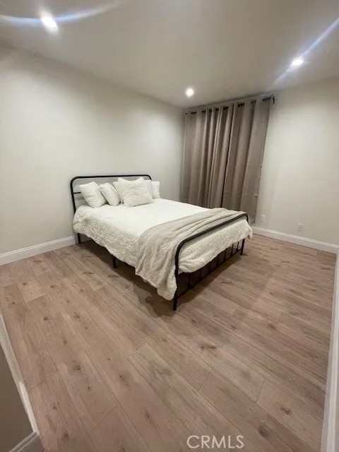 211 W Channel Islands