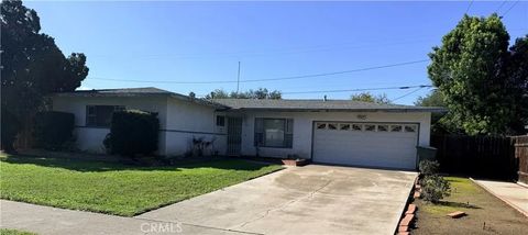 Photo of 4092 Overland St, Riverside, CA 92503 (MLS # IG26042068)