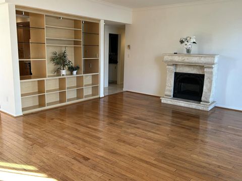 Tiny photo for 2410 Albatross St #9, San Diego, CA 92101 (MLS # 250040544)