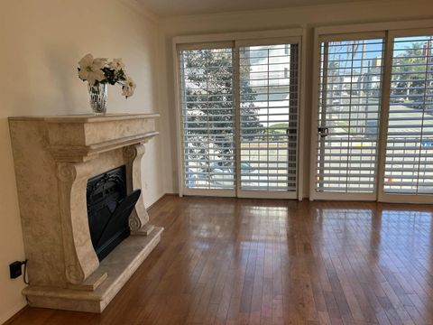 Tiny photo for 2410 Albatross St #9, San Diego, CA 92101 (MLS # 250040544)