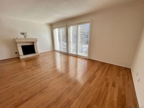Tiny photo for 2410 Albatross St #9, San Diego, CA 92101 (MLS # 250040544)
