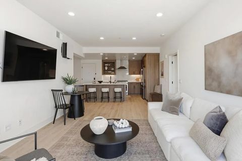 Photo of 1107 Catania Court #203, Encinitas, CA 92024 (MLS # NDP2601107)