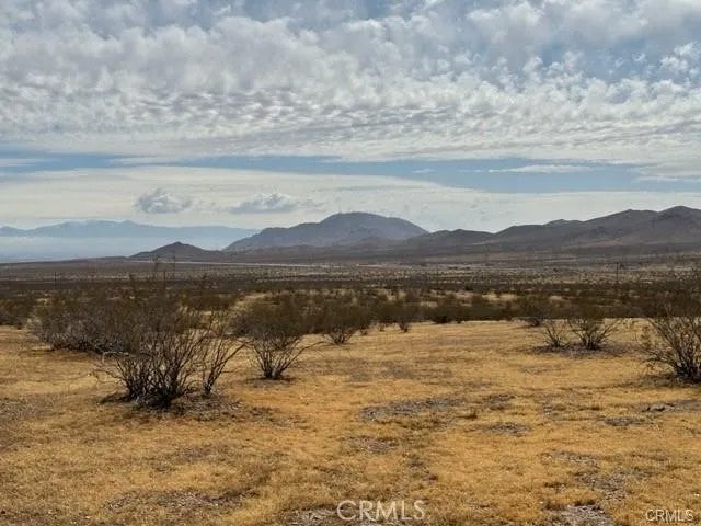 Photo of 418 -11111-0000, Apple Valley, CA 92307 (MLS # TR26214249)