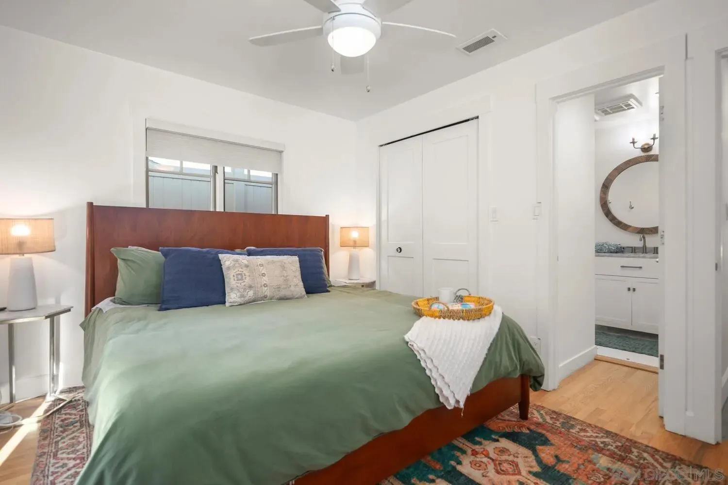 Coronado, California 92118, United States, 3 Bedrooms Bedrooms, ,2 BathroomsBathrooms,Residential,Active,241911