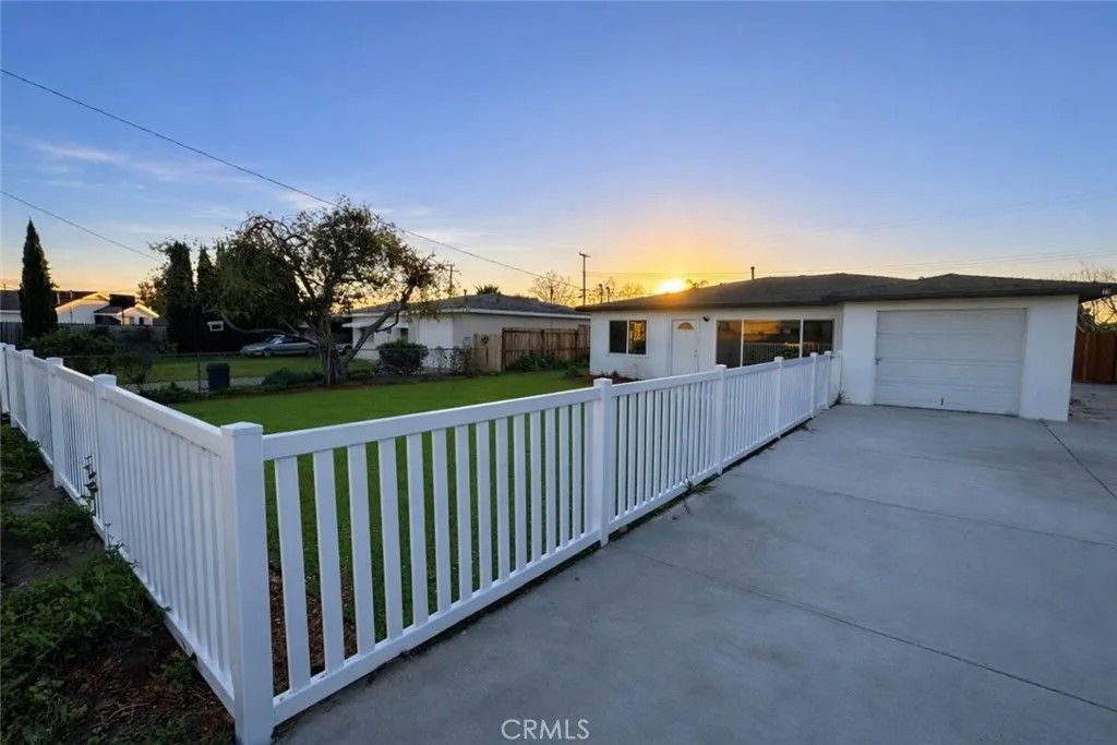 Photo of 5522 Silver #1, Santa Ana, CA 92703 (MLS # OC26013398)