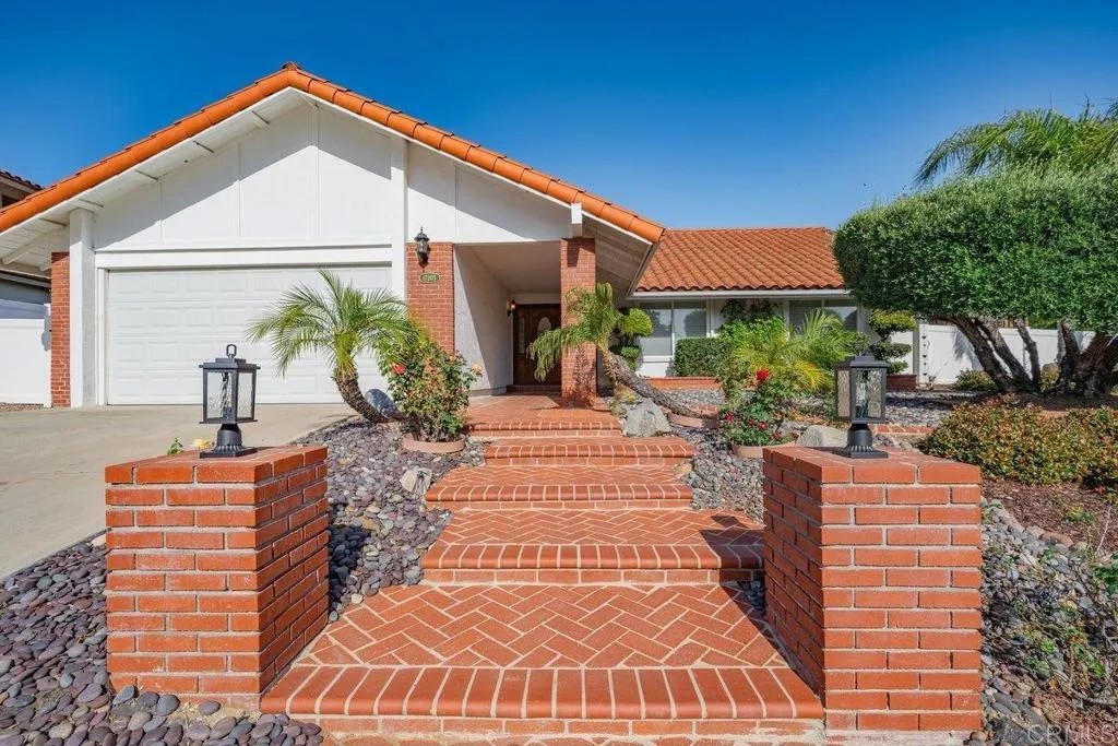 17205 Montero Rd