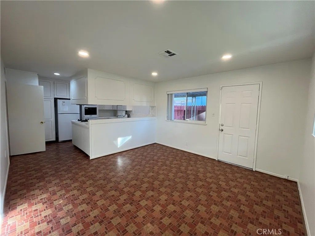 Photo of 18735 Nordhoff, Northridge, CA 91324 (MLS # SR25278067)