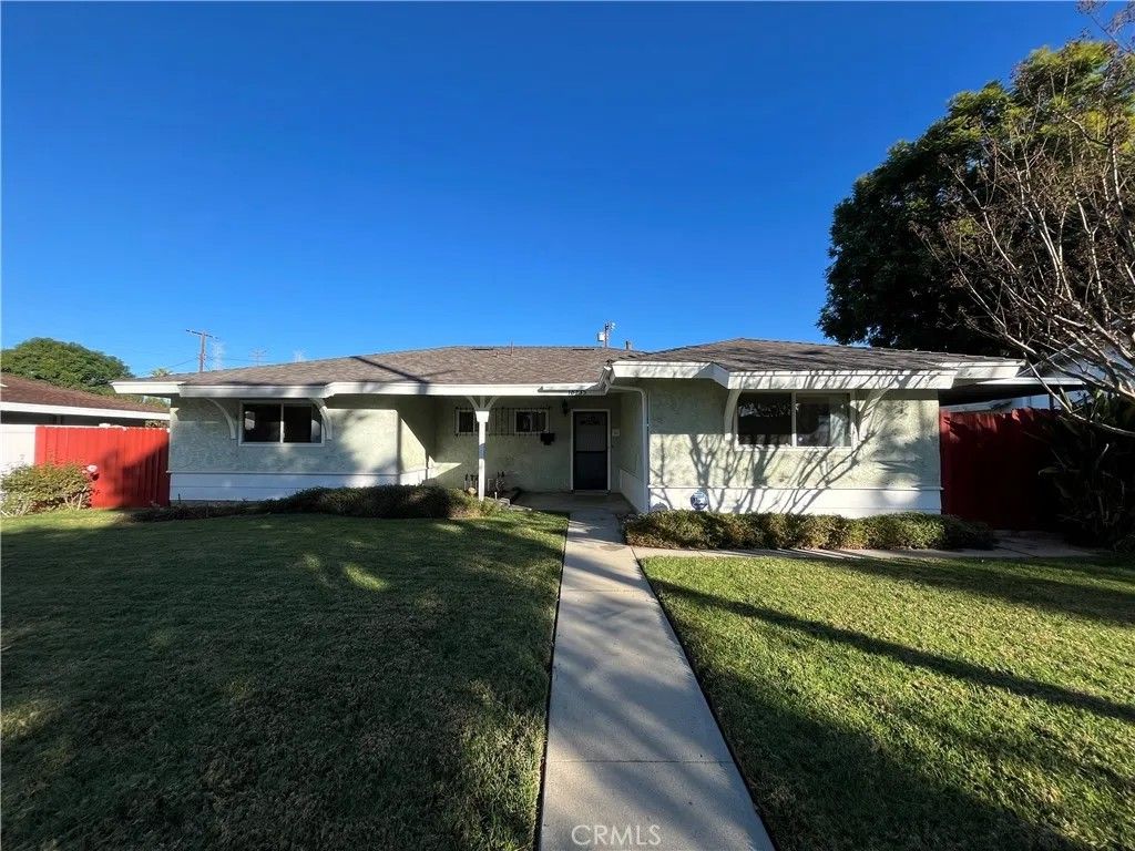 Photo of 18735 Nordhoff, Northridge, CA 91324 (MLS # SR25278067)