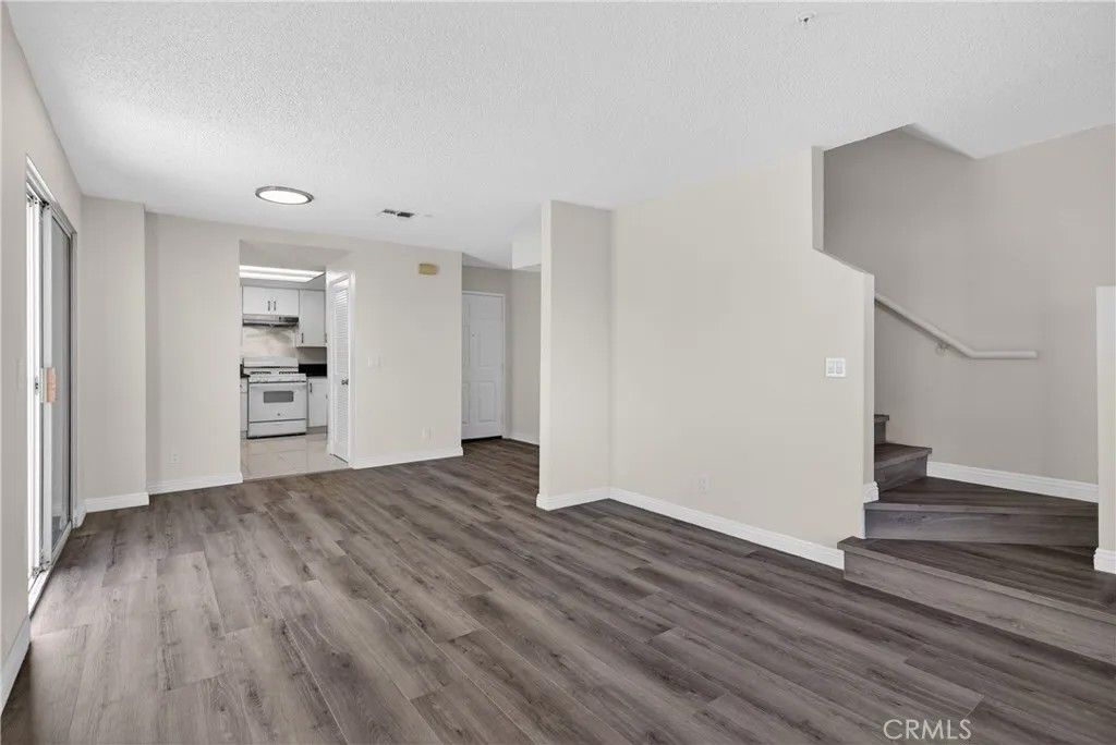 Photo of 904 S 2nd St #E, Alhambra, CA 91801 (MLS # WS25281275)