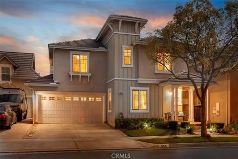 Photo of 958 Baxter Pkwy, Brea, CA 92821 (MLS # OC26039239)
