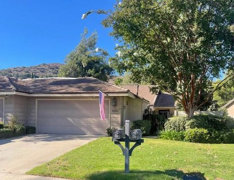 Photo of 4320 Los Padres Drive, Fallbrook, CA 92028 (MLS # NDP2510320) Photo of 4320 Los Padres Drive, Fallbrook, CA 92028 (MLS # NDP2510320)