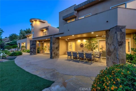 Tiny photo for 25411 Colette Way, Calabasas, CA 91302 (MLS # SR26140522)