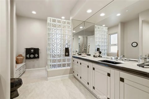 Tiny photo for 25411 Colette Way, Calabasas, CA 91302 (MLS # SR26140522)