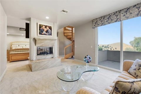 Tiny photo for 25411 Colette Way, Calabasas, CA 91302 (MLS # SR26140522)